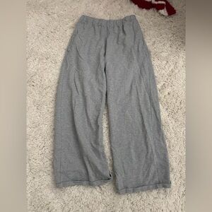 Brandy Melville Anastasia Sweatpants